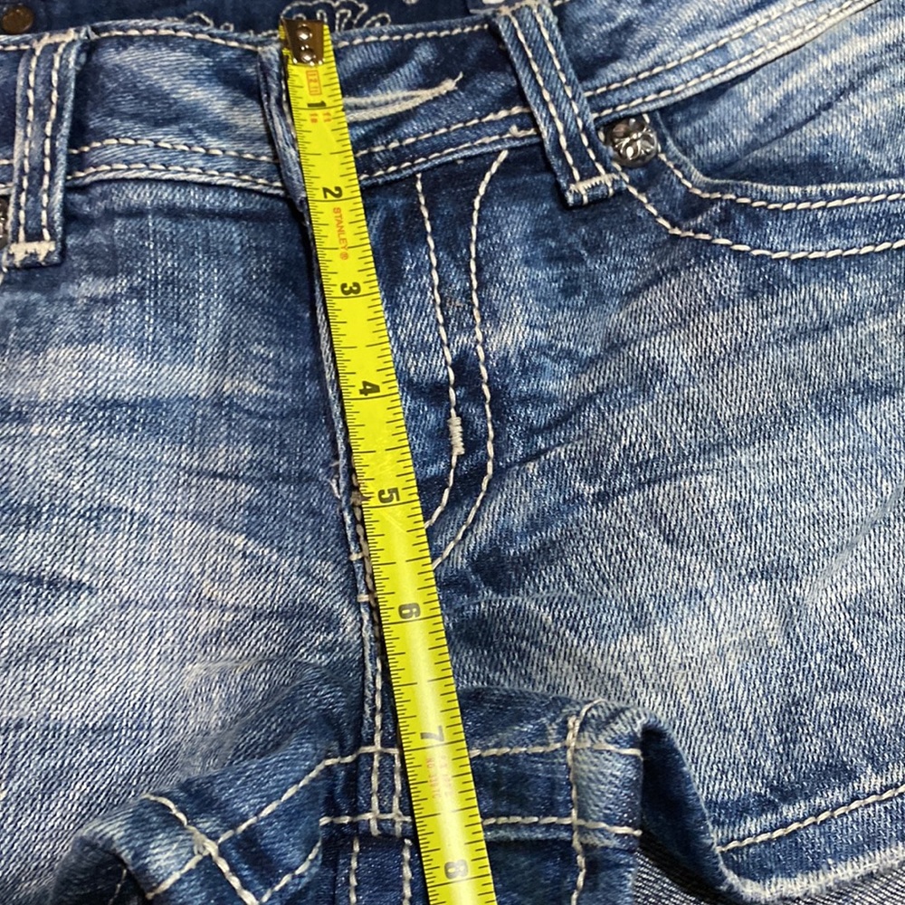 Miss me denim shorts. Size 27 ladies. - Picture 9 of 10